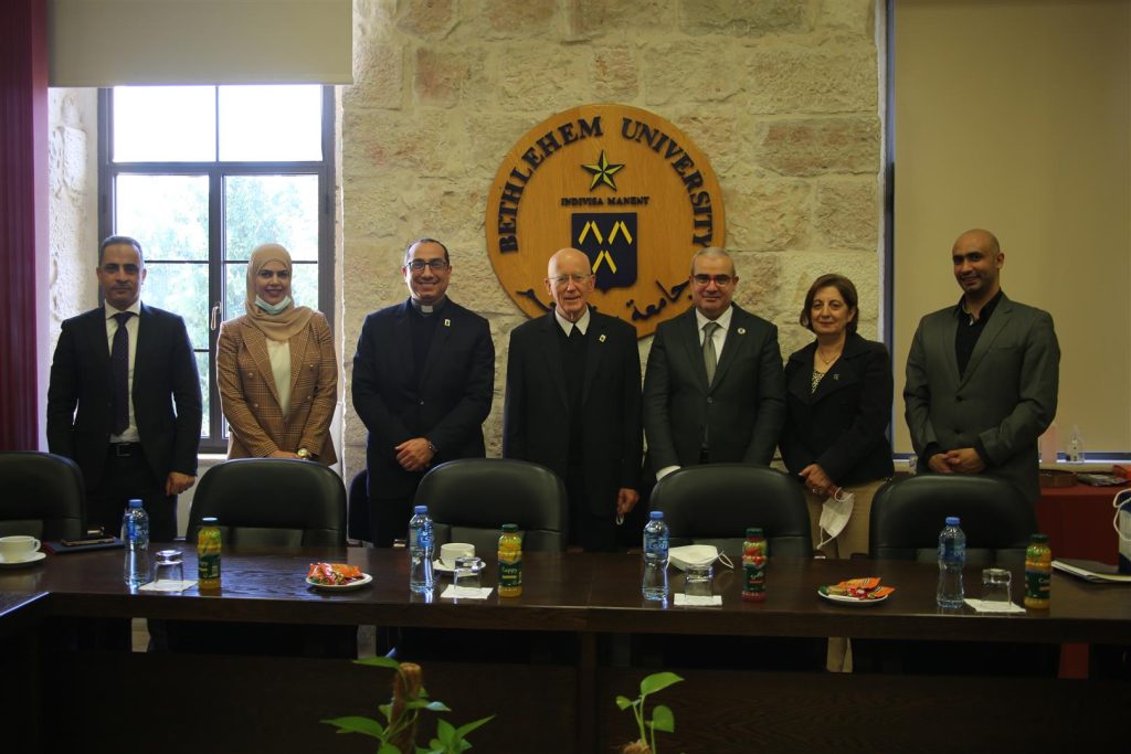 Governor of the Palestine Monetary Authority Visits Campus